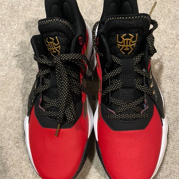 D.O.N issue #1 ‘Black Scarlet’ size 9. NWT new with tags. 100% authentic BOUNCE main image 5
